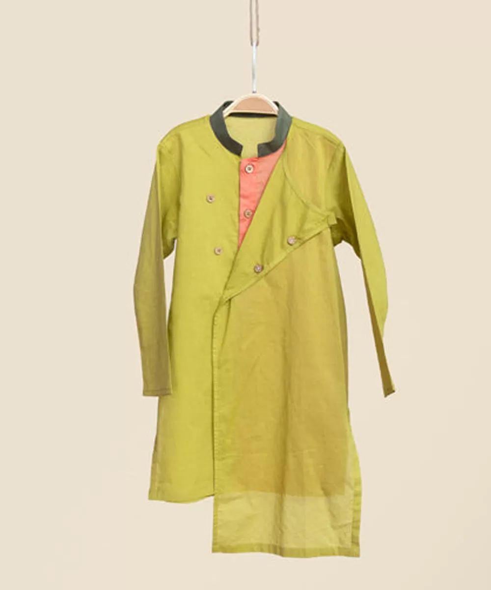 Green handwoven cotton open flap design kurta