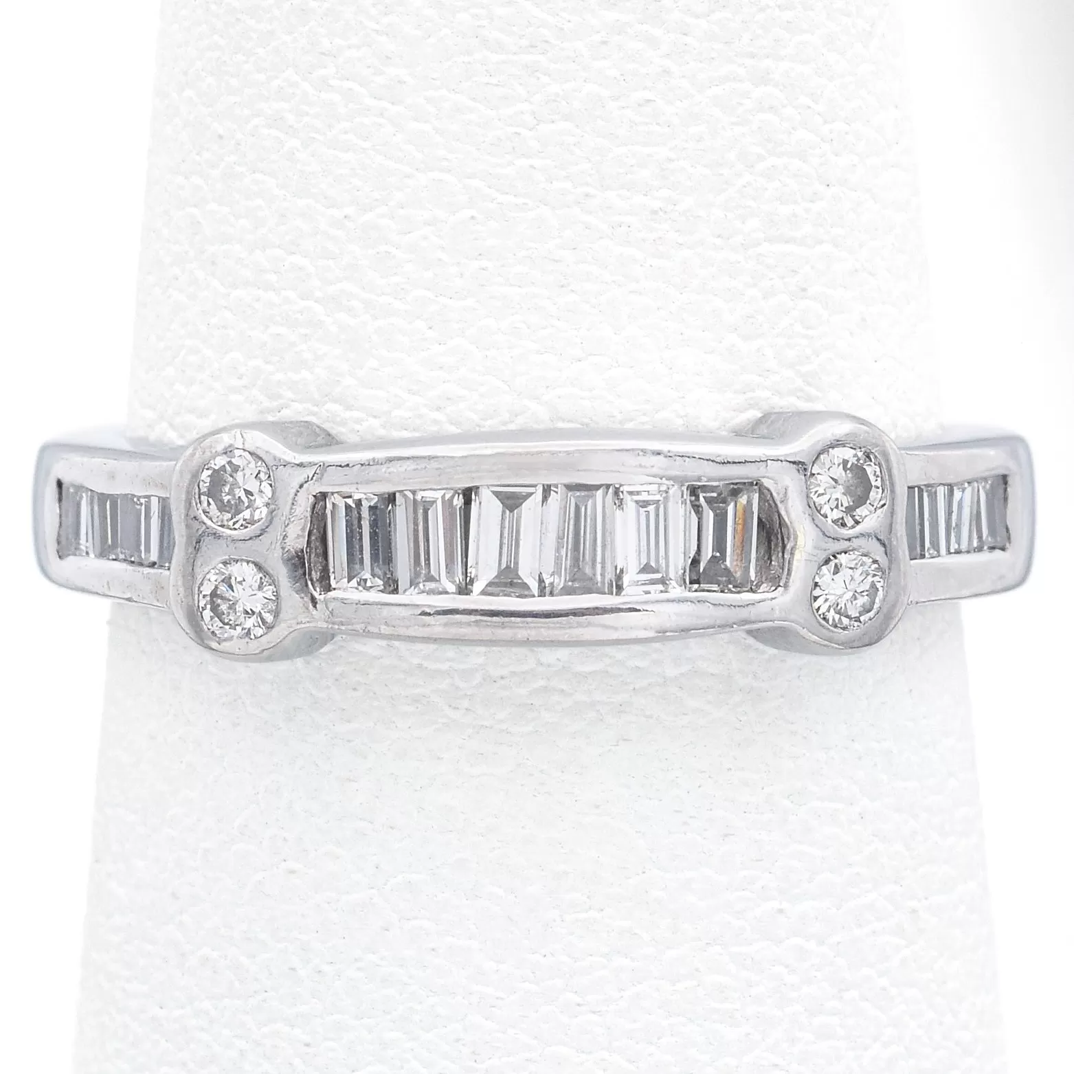 JCR Signed Platinum 0.65 TCW Diamond Band Ring Size 7.25