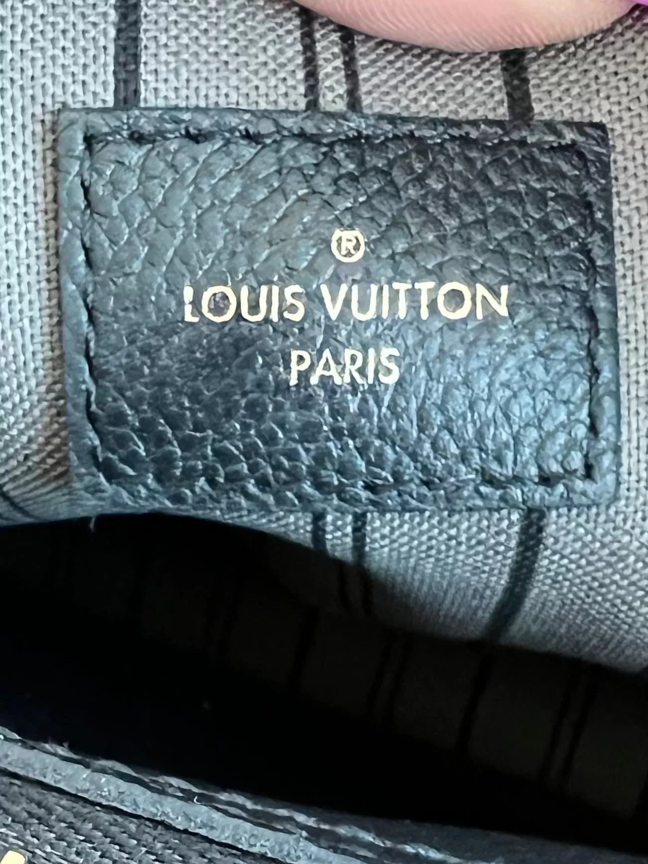 Louis Vuitton Montaigne Bag