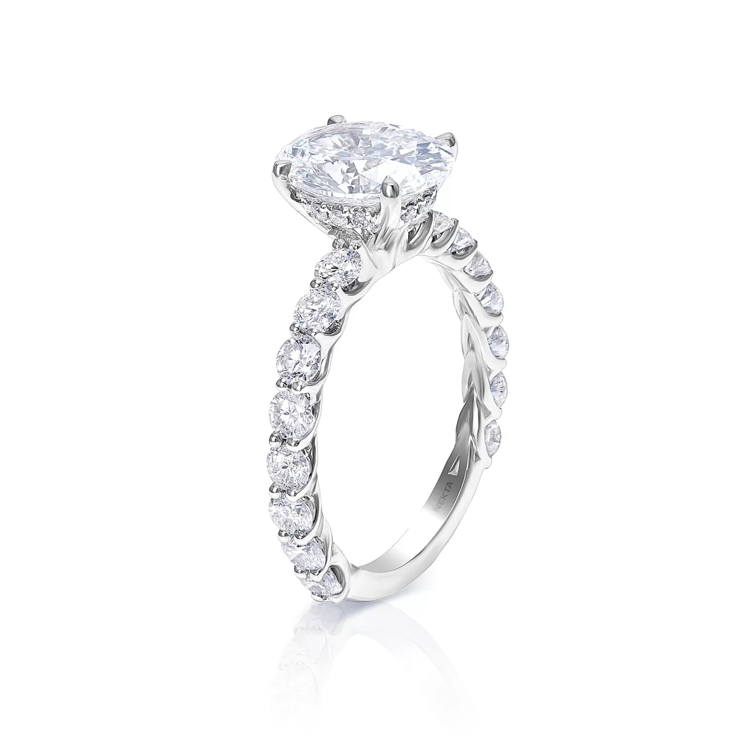 LUZ 3 Carat Oval Cut Lab Grown Diamond Engagement Ring. IGI Certified