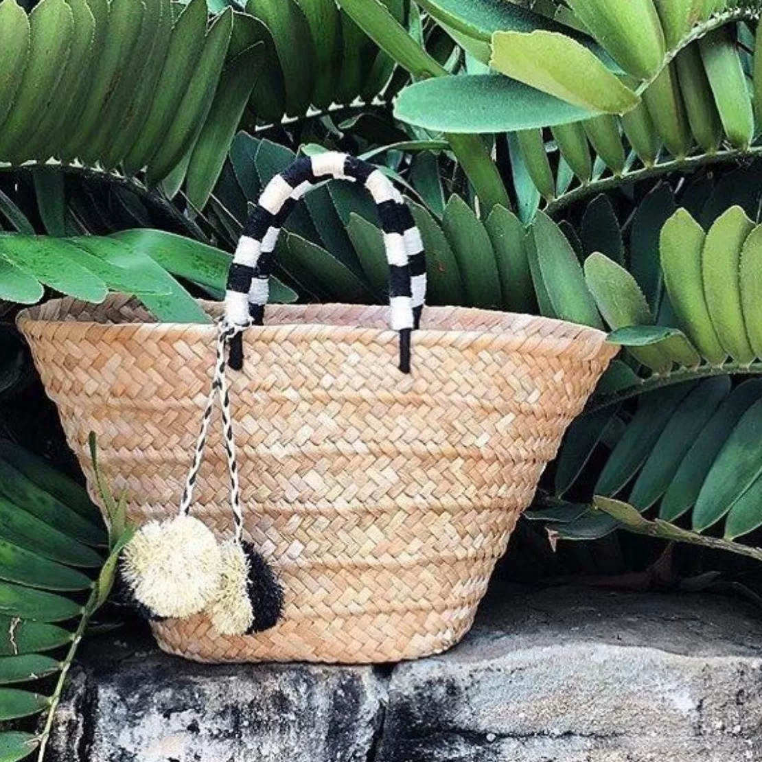 St Tropez Black & White Woven Straw Tote