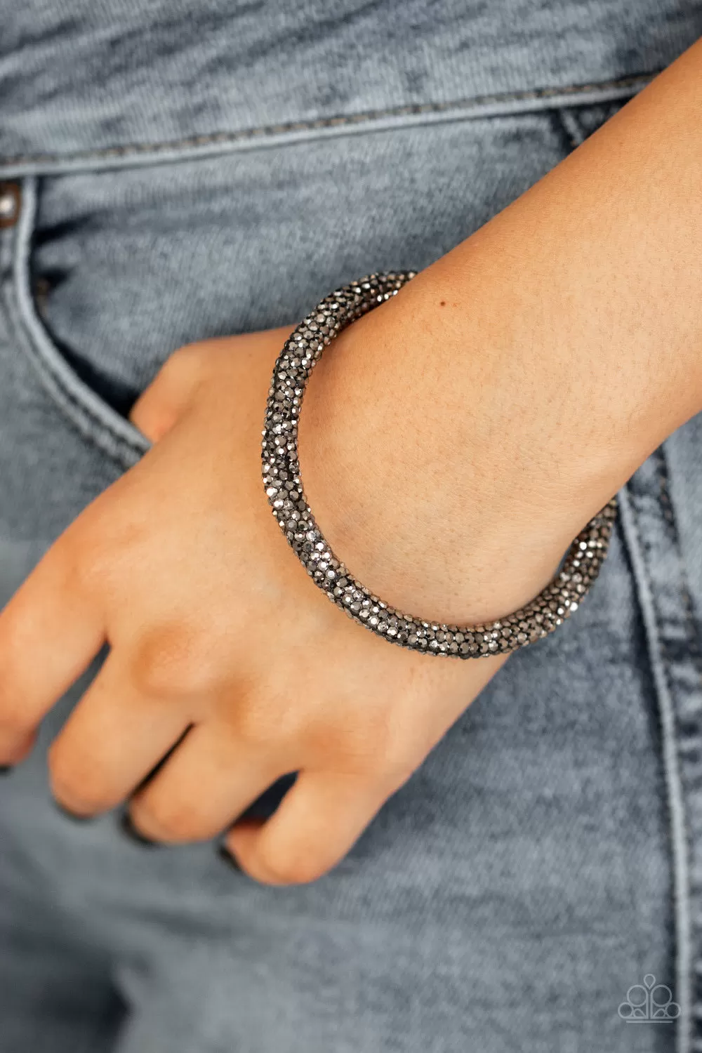 Stageworthy Sparkle Black-Bracelet