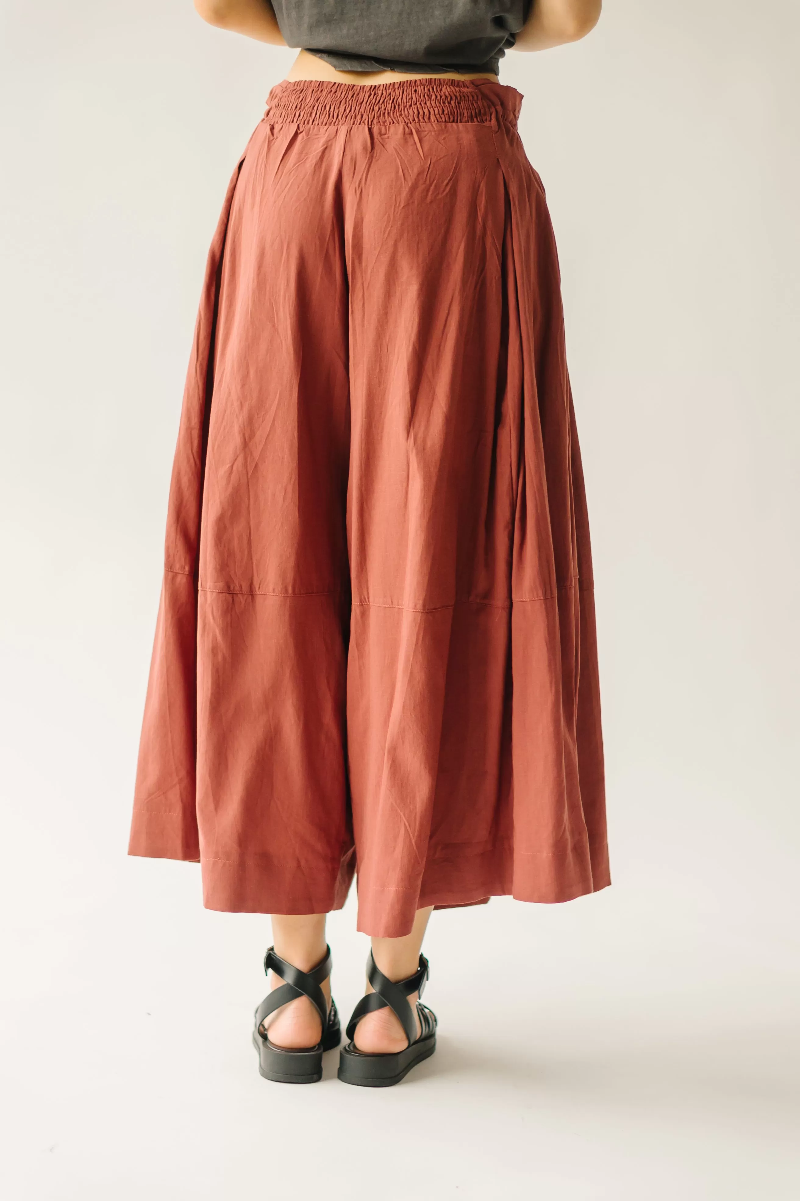 The Melhart Wide Leg Pant in Rust